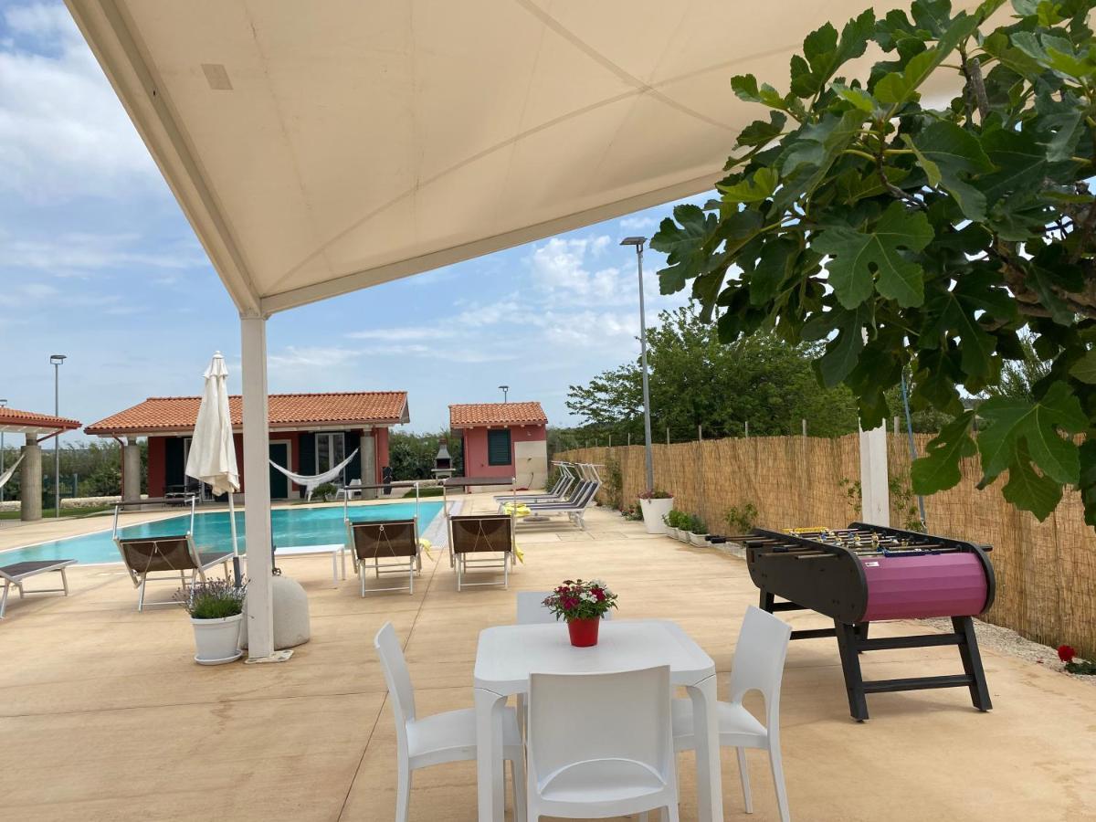 Oliva Villa *